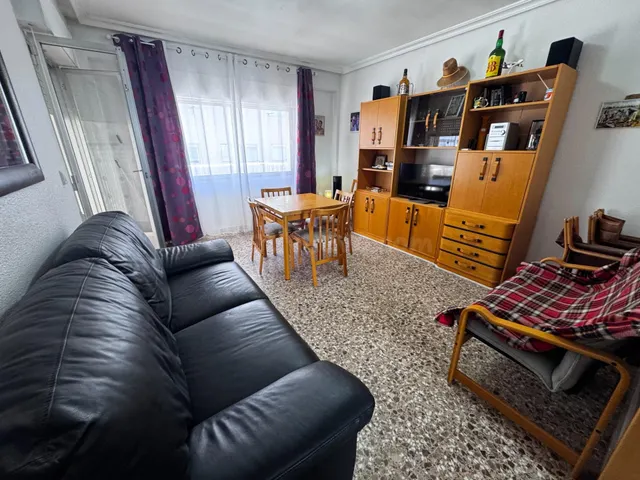 APARTAMENTO EN EL CENTRO DE LA PLAYA CON REFORMA - foto 3