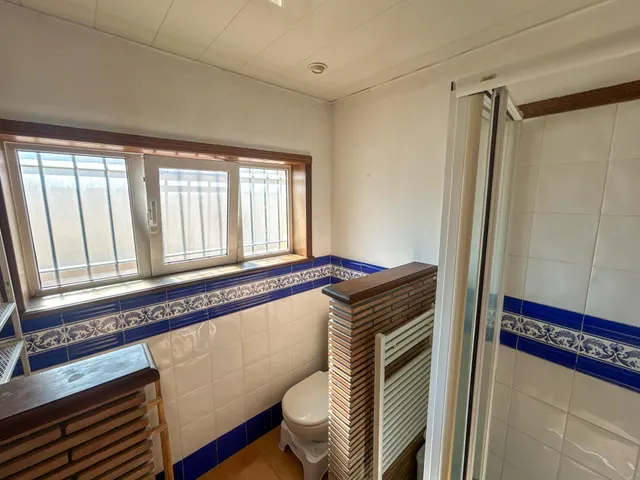 Chalet esquinero con apartamento independiente y piscina en Sant Pere de Ribes — 27