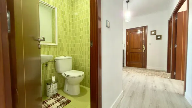 Piso en Venta - ¡Oportunidad en Allariz! 3 habitaciones baño aseo y amueblado — 24