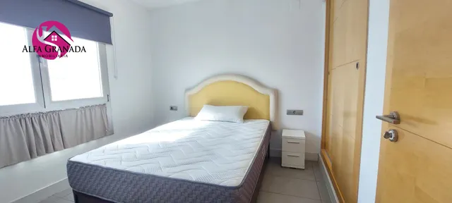 Apartamento amueblado en zona Campus de la Salud, urbanización privada — 20