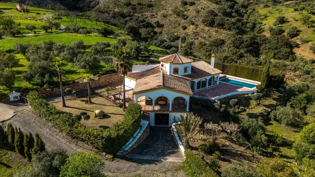 Finca rústica 4 habitaciones 331m² en venta - South of spain — 43