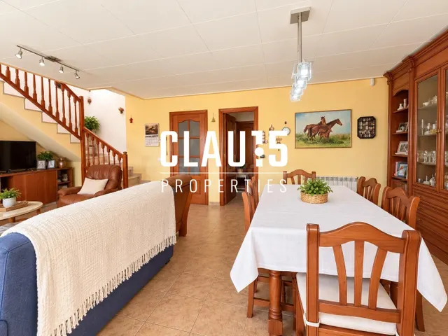 Casa en venta con piscina privada en Lloret de Mar - foto 4