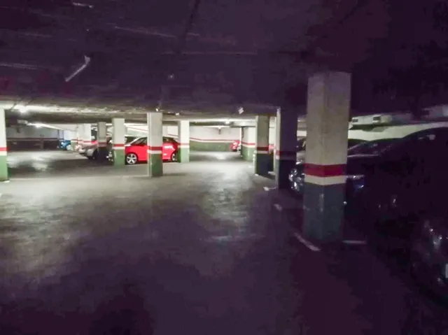 PLAZA DOBLE DE PARKING EN TRINITAT VELLA- BARCELONA — 11