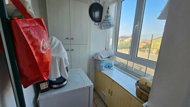 Tu hogar empieza aquí: 2 habitaciones y parking en Torrelavega — 7