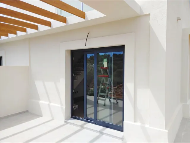 Chalet pareado a estrenar cerca del mar con jardín y aparcamiento — 17