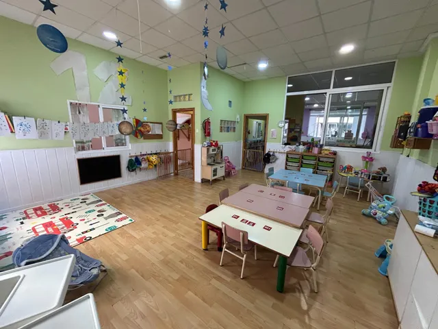 Local comercial en venta de 200 m2 – antigua guardería con múltiples posibilidades — 19