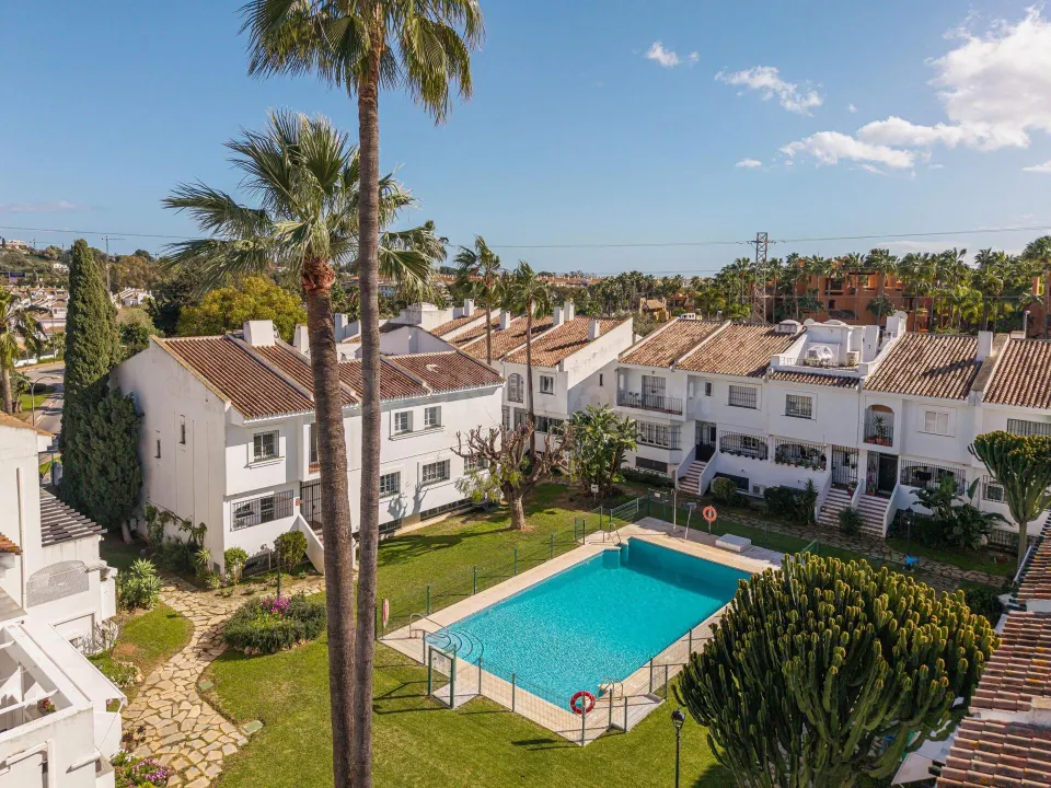 TOWNHOUSE EN NUEVA ANDALUCIA, ALOHA GOLF MARBELLA