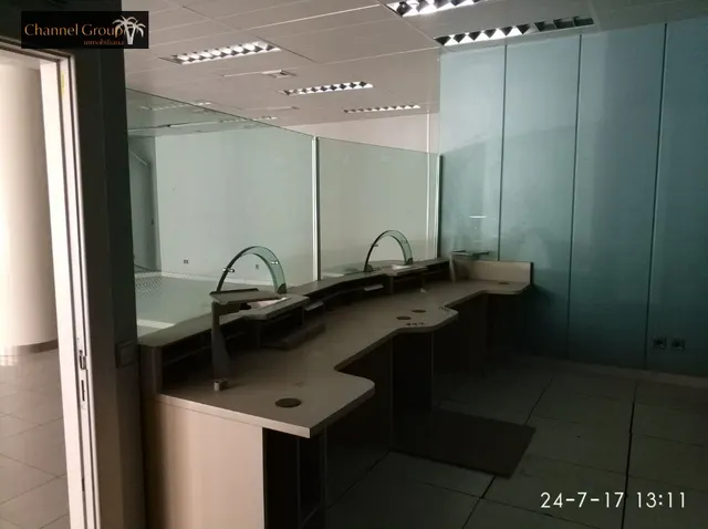 SE VENDE OFICINA — 5