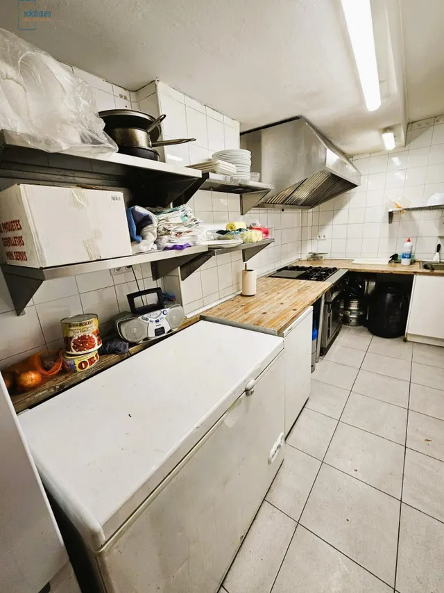 SOLOBAR VENDE BAR EN BARAÑAIN — 10