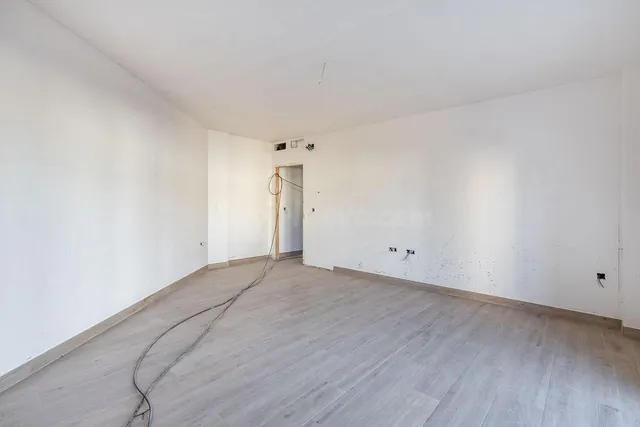 OBRA NUEVA EN LOJA — 3