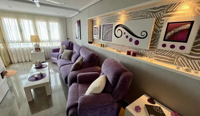 Espectacular piso reformado con diseño y calidad,  con vistas impresionantes al mar y Benidorm. — 7