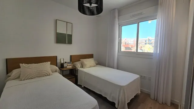 URBANIZACION DE DISEÑO CON BUENAS PISCINAS Y TERRAZAS — 14