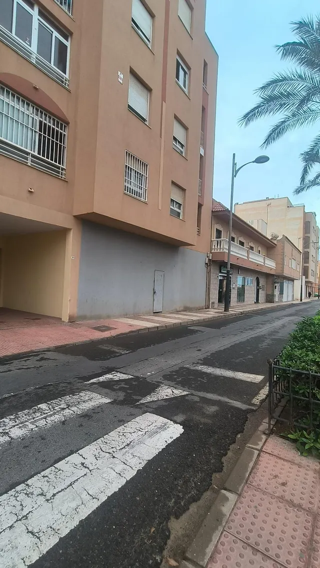 Espectacular vivienda seminueva en Las Marinas, Roquetas de Mar - €169.000 — 24