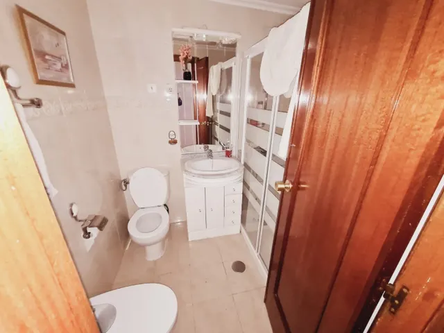 SEAMPLIO PISO EN EL CENTRO DE VALENCIA, SALÓN, COCINA, 4 HAB., 2 BAÑOS, TRASTERO Y GARAJE. — 19
