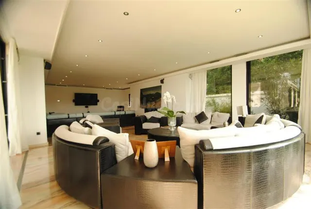 Chalet 8 habitaciones 700m² en venta - Marbella - foto 4
