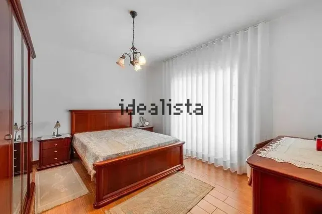 Chalet 3 habitaciones 231m² en venta - Calvos e Frades — 28