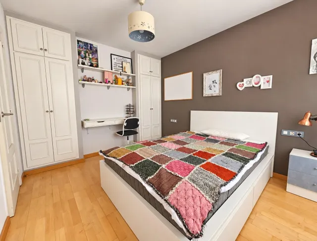 Casa con jardín y piscina en Premià de Dalt — 33