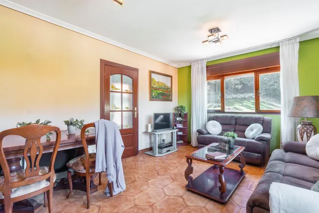Precioso chalet en un entorno rural con gran parcela a solo 10 minutos de Oviedo — 22