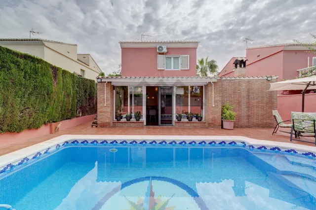 Chalet independiente en montecolorado | 400 m2 de parcela a solo 15 minutos de Valencia — 9