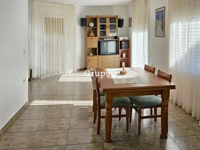 Encantadora casa de pueblo en Guimerà – historia, tranquilidad y vistas únicas — 3