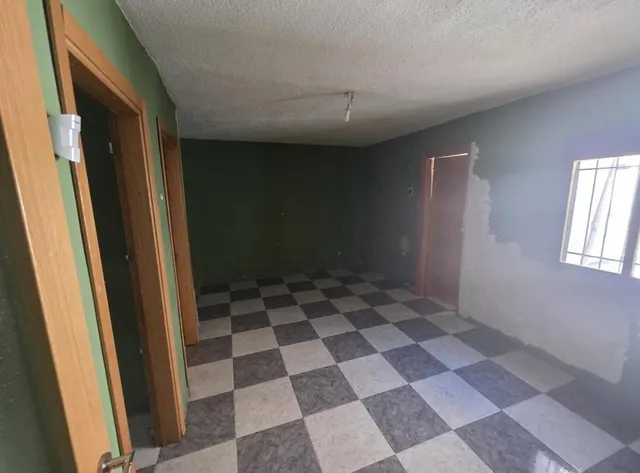 Venta de piso en Hinojosa del Duque (Córdoba). - foto 2