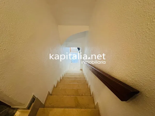 Casa a la venta en La Pobla del Duc (Valencia) — 30