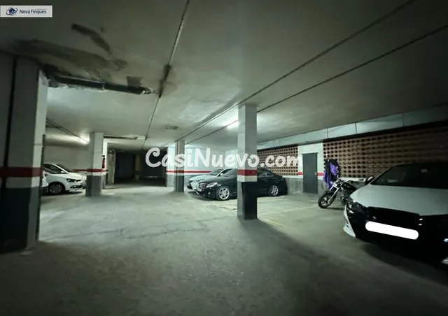 PLAZA DE APARCAMIENTO EN VENTA - foto 2