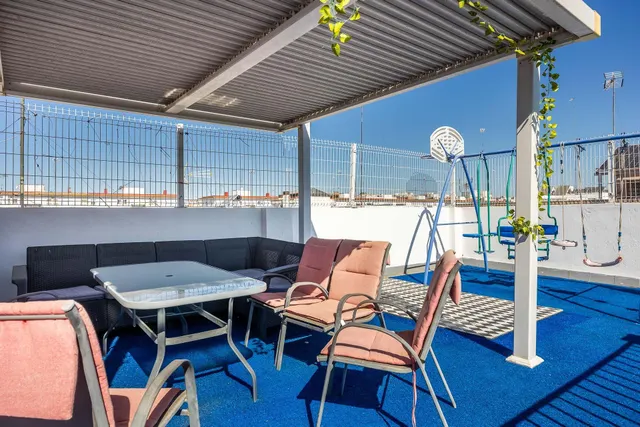 Chalet adosado en Calle Carmona, Tiro de Línea, Sevilla — 43
