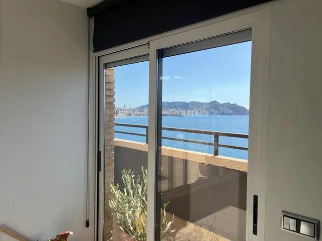 Se vende impresionante Atico de 2 dormitorios con vistas al mar con garaje y trastero — 47