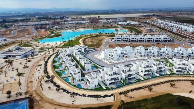 Villas de lujo de nueva construcción en Santa Rosalía Lake a - foto 5