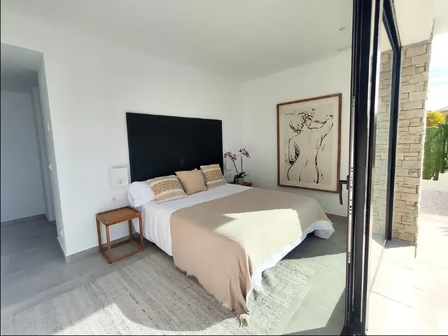 Villas espaciosas con piscina privada, en construcción, en un entorno natural muy privilegiado — 19