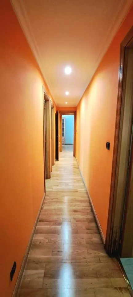 Amplio y Luminoso Piso en alquiler en Barrocanes, Ourense - Ideal para Familias — 32