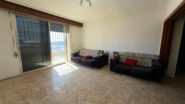 VENTA DE PISO PARA REFORMAR EN LA EXPLANADA DEL MUELLE, ÁGUI - foto 5