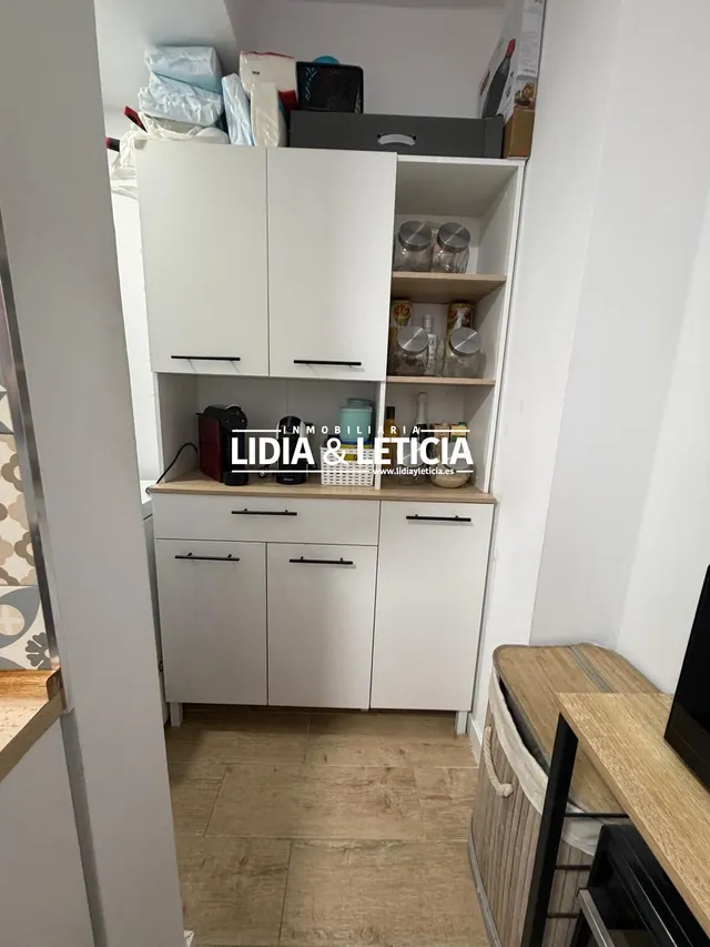 Piso reformado en primera planta — 17