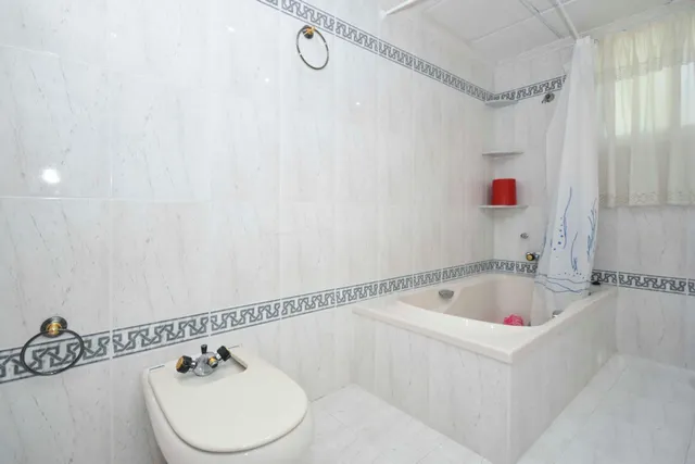 Exclusivo Chalet Independiente con Piscina Privada y Gran Parcela en Callosa de Segura — 33