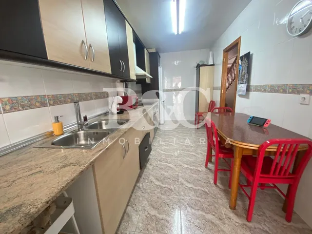 Triplex zona Águilas — 2