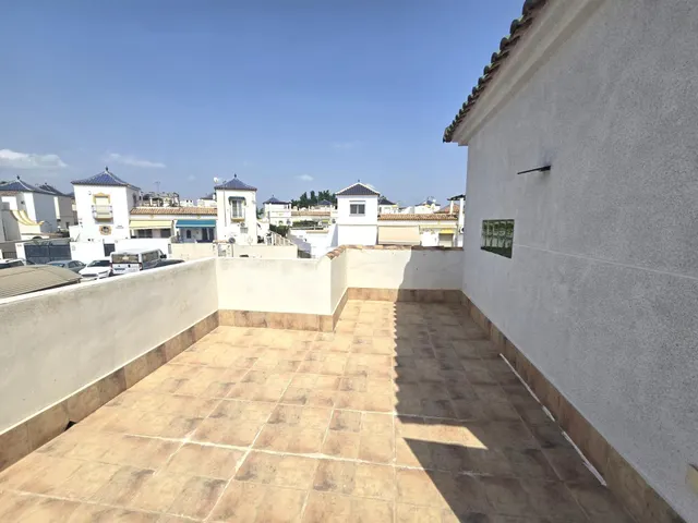 Casa 3 habitaciones 76m² en venta - La siesta — 38