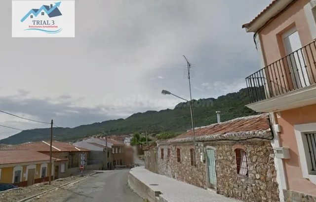 Venta Chalet en San Lorenzo de Calatrava - Ciudad Real - foto 3