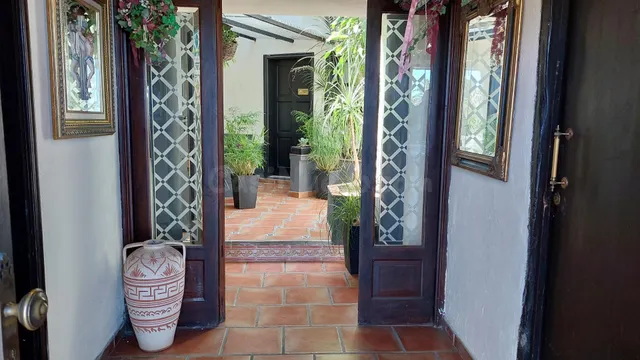 Hotel Aparthotel Boutique histórico con 12,3% de rentabilida - foto 2