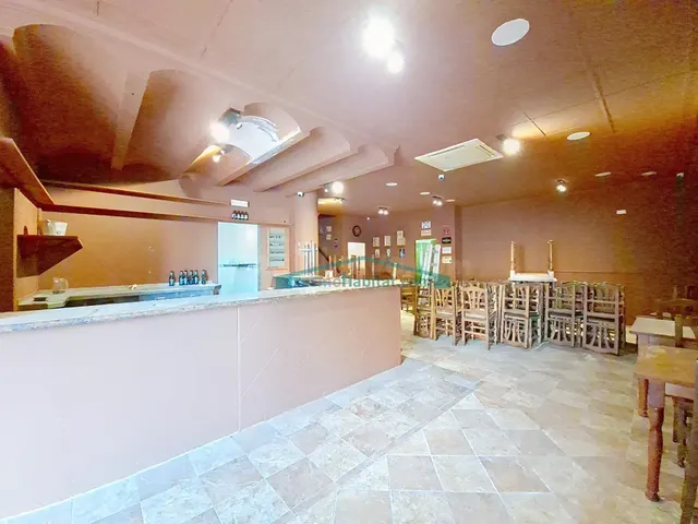 Local 156 m2 con licencia de restaurante, cocina equipada y terraza, RIBA-ROJA DE TÚRIA — 2