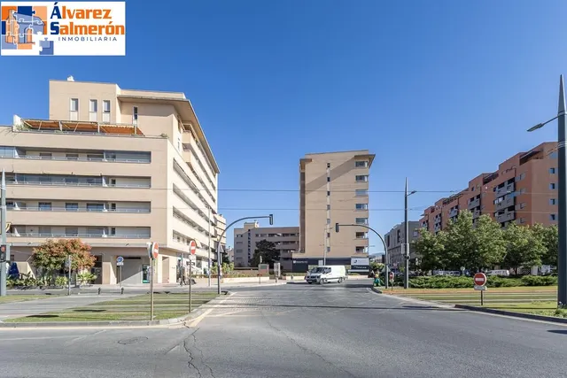 ÁTICO EN CAMPUS DE LA SALUD — 35