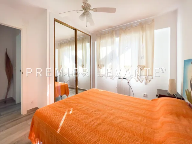 Vivienda  2 hab y 1 baño,  AACC, equipado y amueblado. — 9