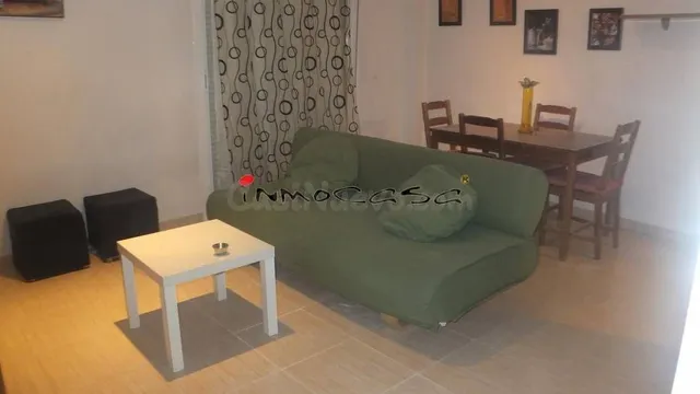 600 euros, comunidad incluida, cerca metropolitano, amueblado. — 2