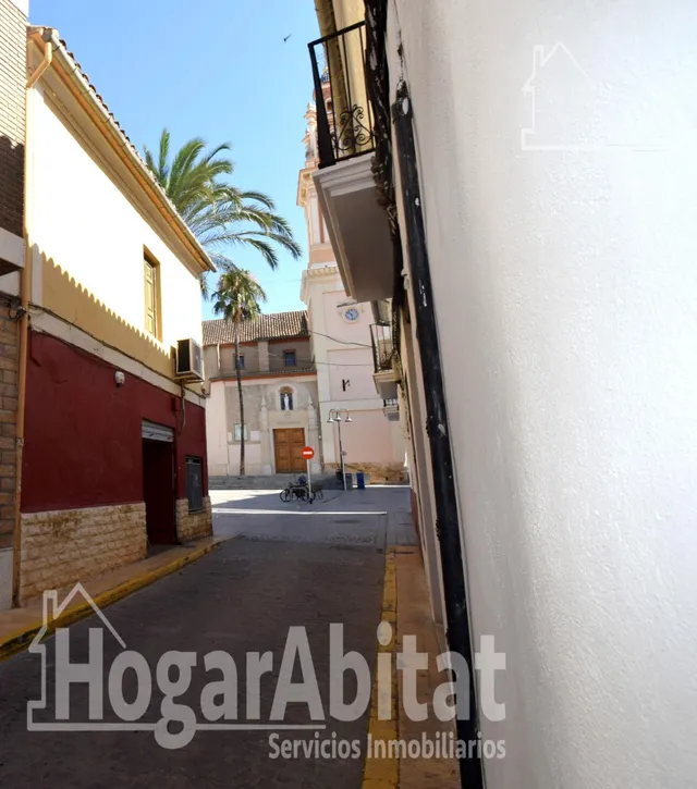 ¡EXCELENTE UBICACIÓN! CASA PARA REFORMAR CON TERRAZA Y BARBACOA — 26