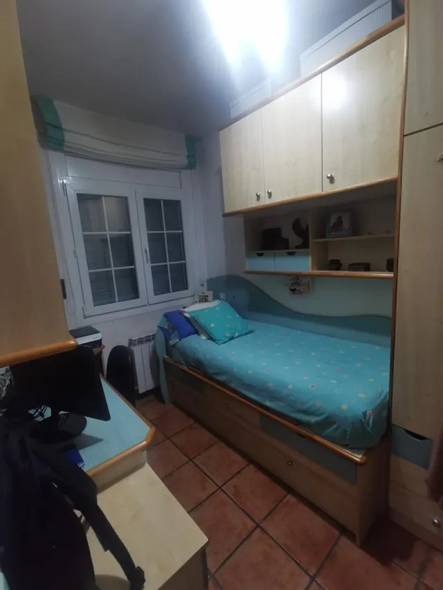 Piso de 3 habitaciones con ascensor en el centro de Cornellà — 22