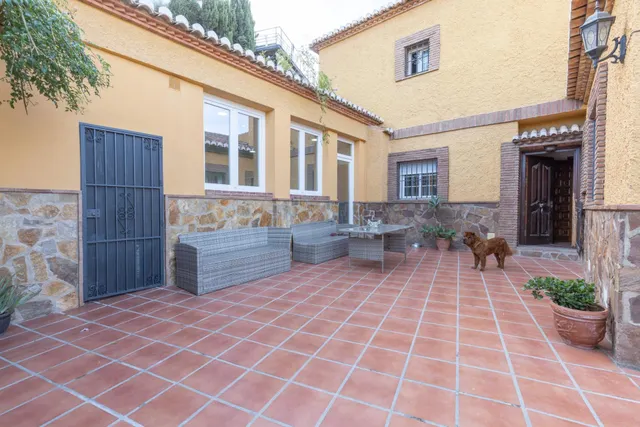 Chalet 3 habitaciones 240m² en venta - Los pinos — 46
