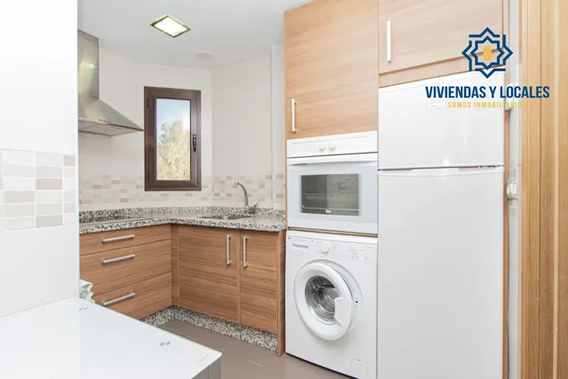 Ático a la venta en La Zubia ¡en rentabilidad! — 10