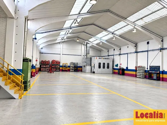 Nave industrial en venta en Valladolid - foto 2