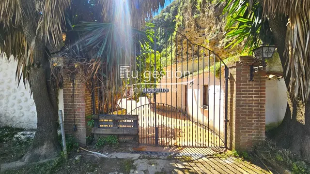 Casa de campo-Masía en Venta en Arriate Málaga — 76