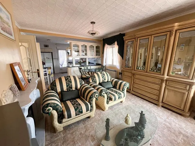 Chalet con piscina y amplias estancias en El Chaparral — 29